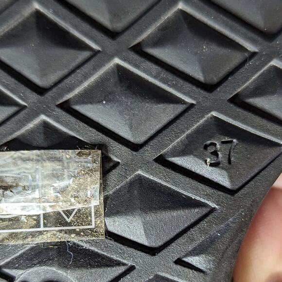 Ecco Women's Black Leather Tall Riding Boot Wingtip Detail Side Zipper Size 37 - Picture 8 of 9